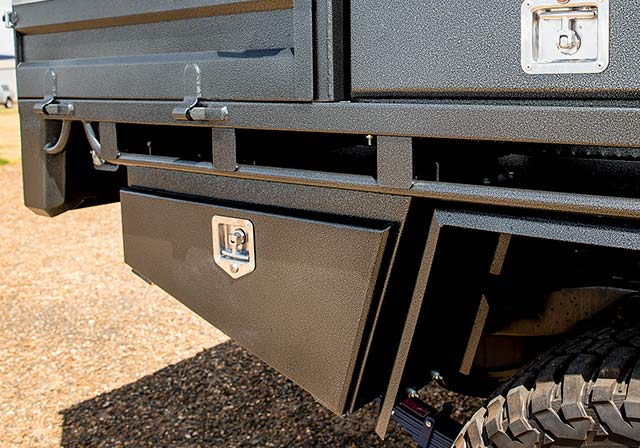 Utility Vehicle Custom Tool Boxes, Ladder Racks & Accessories - Ozmac ...